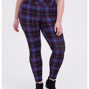 Torrid size 4 pixie ponte pant